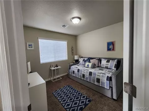 Bedroom - 3821 E Suffock Ave, Kingman, AZ 86409 photo 10 of 13