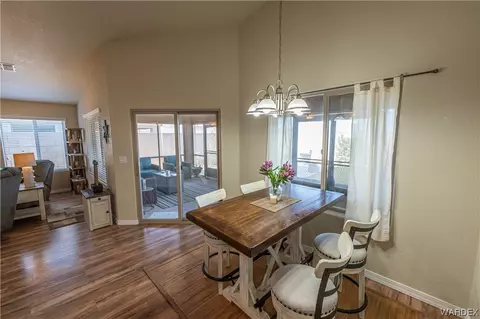 Dining - 3821 E Suffock Ave, Kingman, AZ 86409 photo 2 of 4