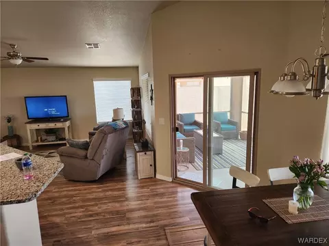 Living - 3821 E Suffock Ave, Kingman, AZ 86409 photo 5 of 8