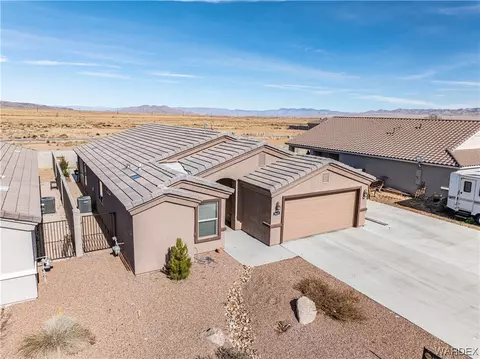 Exterior - 3821 E Suffock Ave, Kingman, AZ 86409 photo 14 of 24