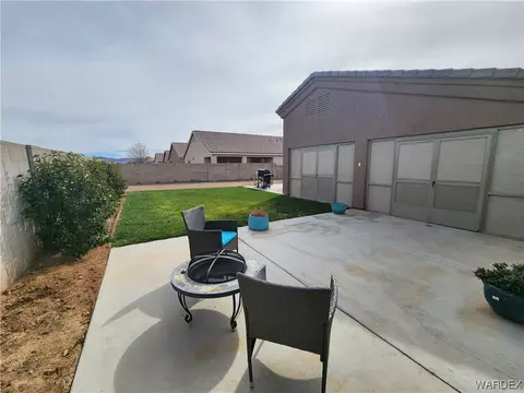 Exterior - 3821 E Suffock Ave, Kingman, AZ 86409 photo 21 of 24