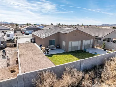 Exterior - 3821 E Suffock Ave, Kingman, AZ 86409 photo 16 of 24