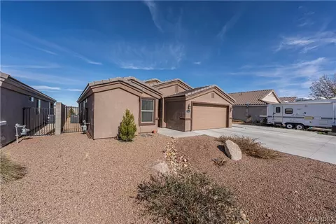 Exterior - 3821 E Suffock Ave, Kingman, AZ 86409 photo 3 of 24