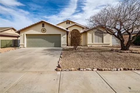 3972 N Diamond Dr, Kingman, AZ 86409