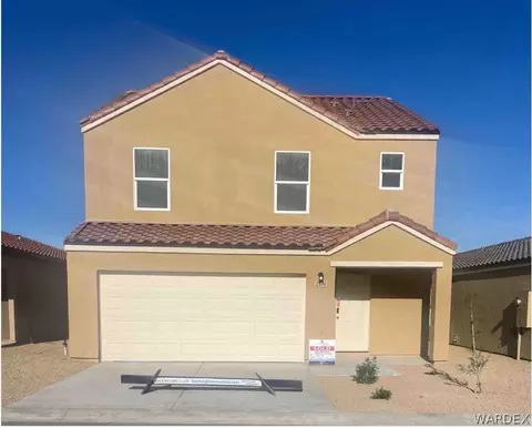 2379 Cottonwood Dr, Bullhead City, AZ 86442