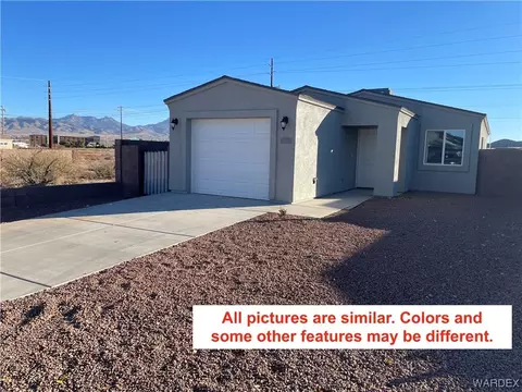 1616 E Thompson Ave, Kingman, AZ 86409 photo 2