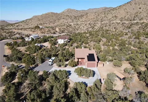 2740 S Lazy Y U Dr, Kingman, AZ 86401