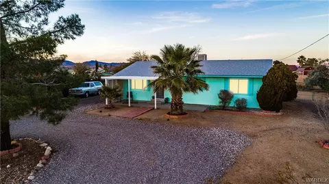 7089 W Chino Dr, Golden Valley, AZ 86413