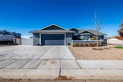3871 Easy St, Kingman, AZ 86409 photo 2