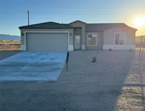 10400 N Mano Dr, Kingman, AZ 86401