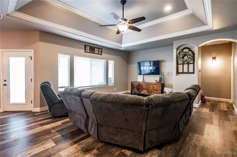 2221 Dollarhide Dr, Kingman, AZ 86409 photo 4