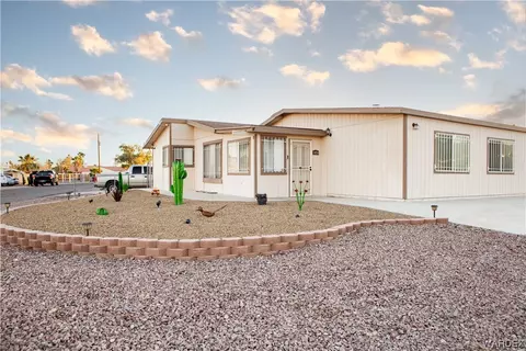 1054 Roadrunner Dr, Bullhead City, AZ 86442