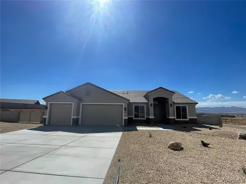 2951 Clay Springs Ct, Kingman, AZ 86401