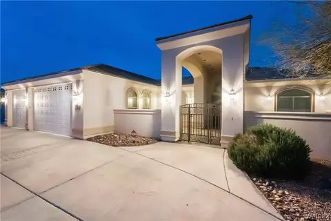 968 Desert Nights Ln, Bullhead City, AZ 86429
