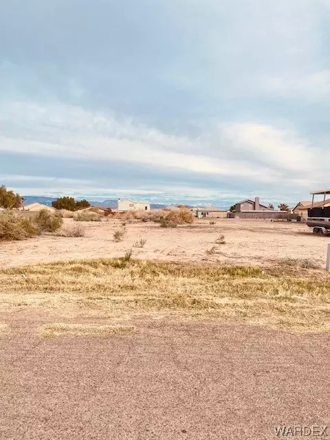 9856 S Prescott Dr, Mohave Valley, AZ 86440