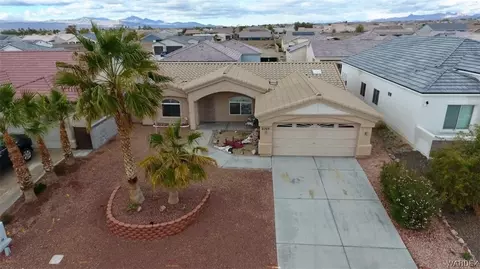 2069 E Crystal Dr, Fort Mohave, AZ 86426