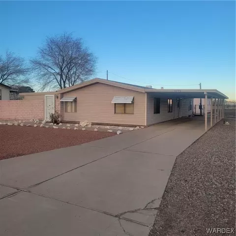 4994 Scotty Dr, Kingman, AZ 86409