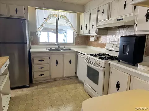 27 W Sherman Ln, Earp, CA 92242 photo 5