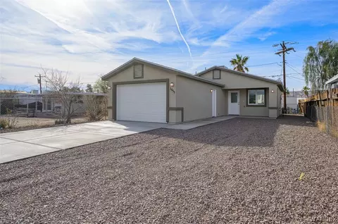 1855 Del Norte Dr, Bullhead City, AZ 86442