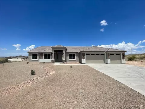 3805 E Stone Hill Way, Kingman, AZ 86401