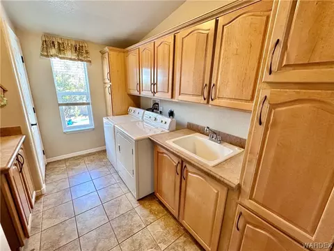 3625 E Lark Ln, Kingman, AZ 86409 photo 18
