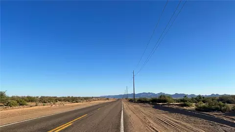 0 Legend Ranch Rd, Golden Valley, AZ 86413