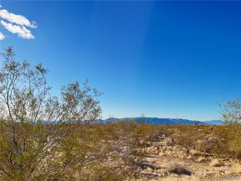 0 S Custer Rd, Yucca, AZ 86438 photo 6