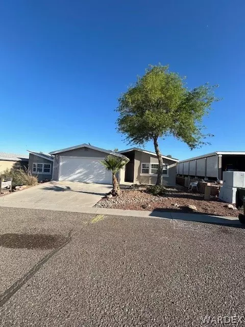 2561 Crested Butte, Bullhead City, AZ 86429