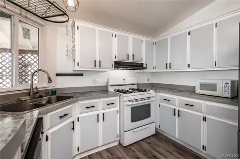 1240 E Birch Dr, Kingman, AZ 86409 photo 11