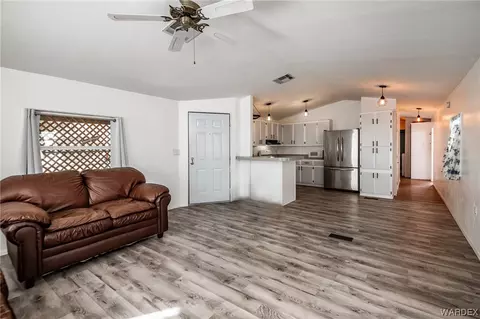 1240 E Birch Dr, Kingman, AZ 86409 photo 8