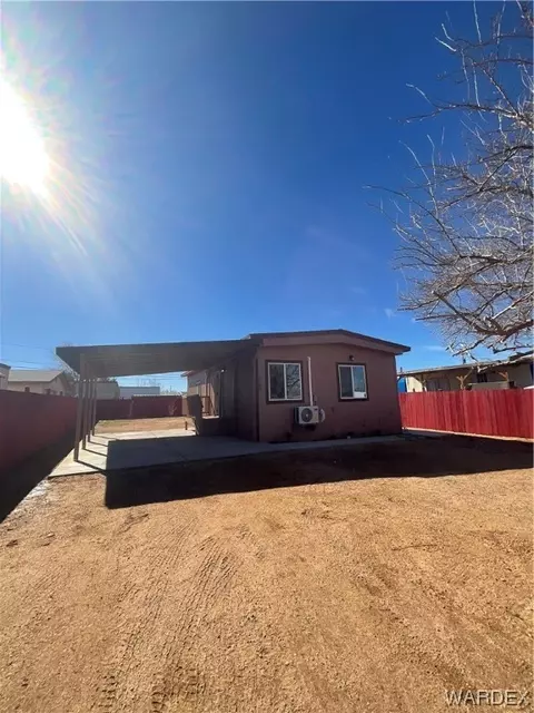 3740 E Neal Ave, Kingman, AZ 86409