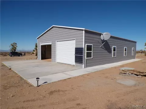 000 W Crystal Springs Dr And Lone Ranger Rd Dr, Yucca, AZ 86438