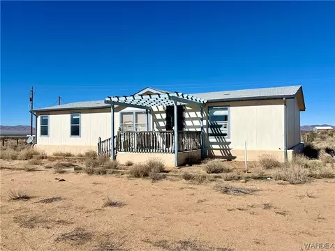 12794 N Sacramento Ln, Dolan Springs, AZ 86441