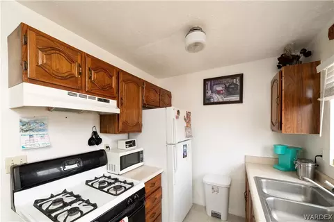 2304 E Jagerson Ave, Kingman, AZ 86409 photo 10