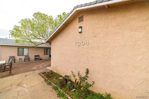 2304 E Jagerson Ave, Kingman, AZ 86409 photo 4