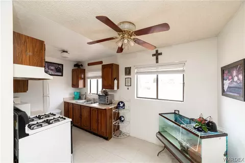 2304 E Jagerson Ave, Kingman, AZ 86409 photo 12