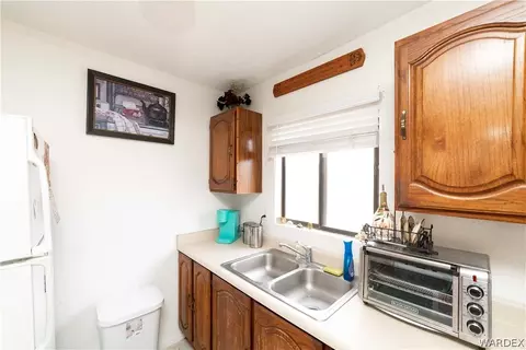 2304 E Jagerson Ave, Kingman, AZ 86409 photo 11