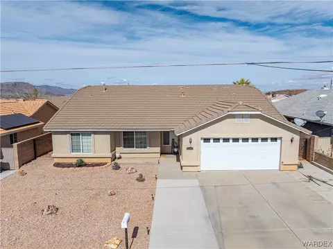 2815 Wikieup Ave, Kingman, AZ 86401