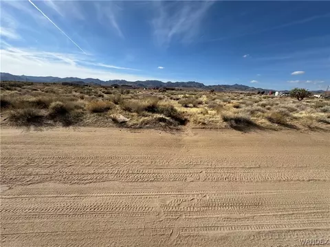 7217 N Bank St, Kingman, AZ 86409