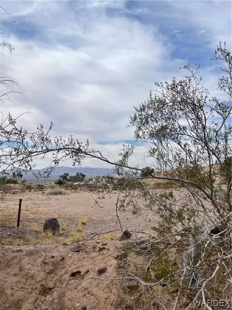 4757 E Beach Dr, Topock, AZ 86436 photo 2
