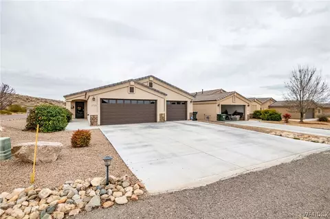 2725 N Rainbow Ave, Kingman, AZ 86401
