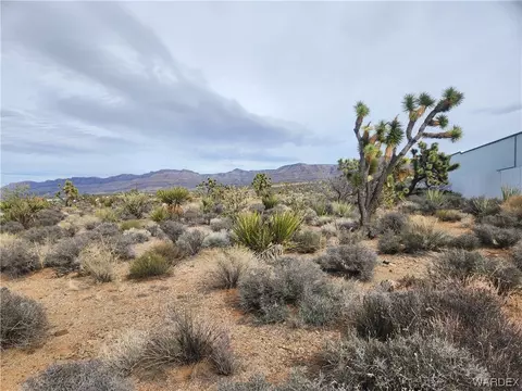 27080 N Pierce Ferry Rd, Meadview, AZ 86444