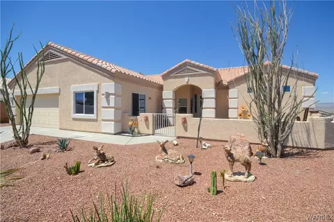 2270 Silverthorne Dr, Bullhead City, AZ 86442
