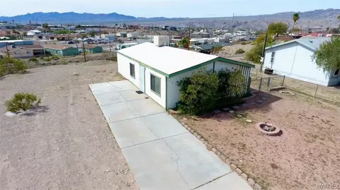 1612 Arena Dr, Bullhead City, AZ 86442