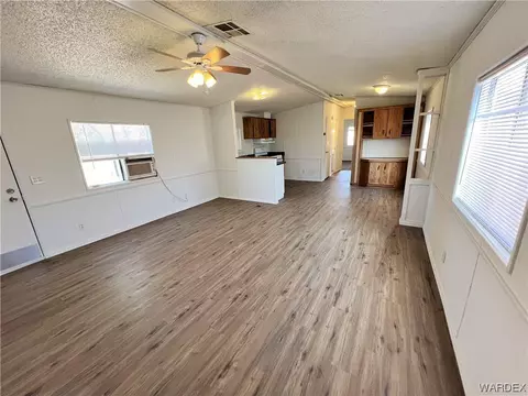 3003 E Mcvicar Ave, Kingman, AZ 86409 photo 2