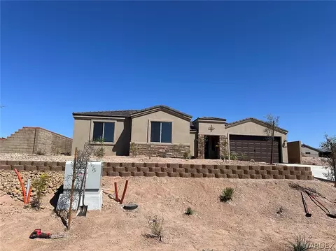2629 Shoreline Cv, Bullhead City, AZ 86429