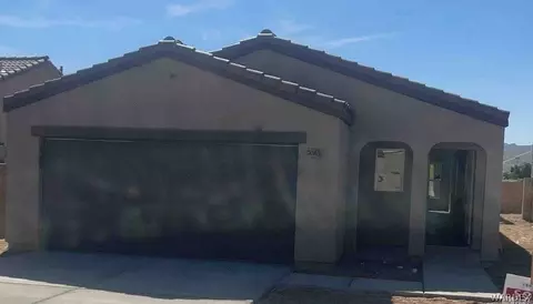 2389 Cottonwood Dr, Bullhead City, AZ 86442