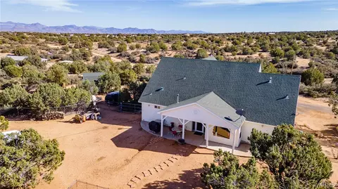Exterior - 9577 E Jc Ranch Rd, Kingman, AZ 86401 photo 15 of 16