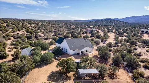 View/Area - 9577 E Jc Ranch Rd, Kingman, AZ 86401 photo 4 of 7