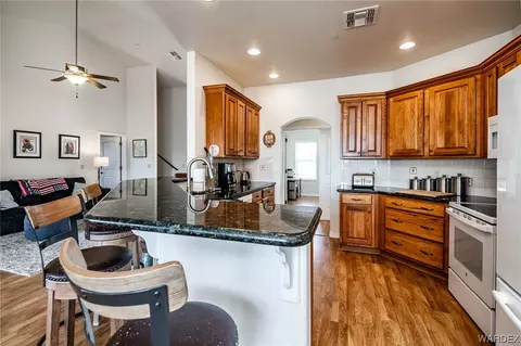 Kitchen - 9577 E Jc Ranch Rd, Kingman, AZ 86401 photo 1 of 4